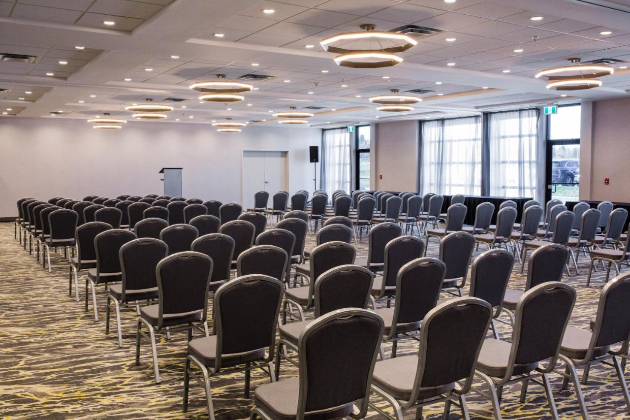 Holiday Inn Hotel & Suites Calgary South - Conference Ctr By Ihg Eksteriør bilde